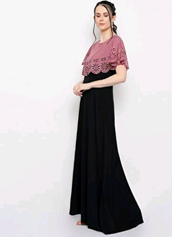 Women's Crepe Solid Sleeveless Full Length Gown - Puce, XL