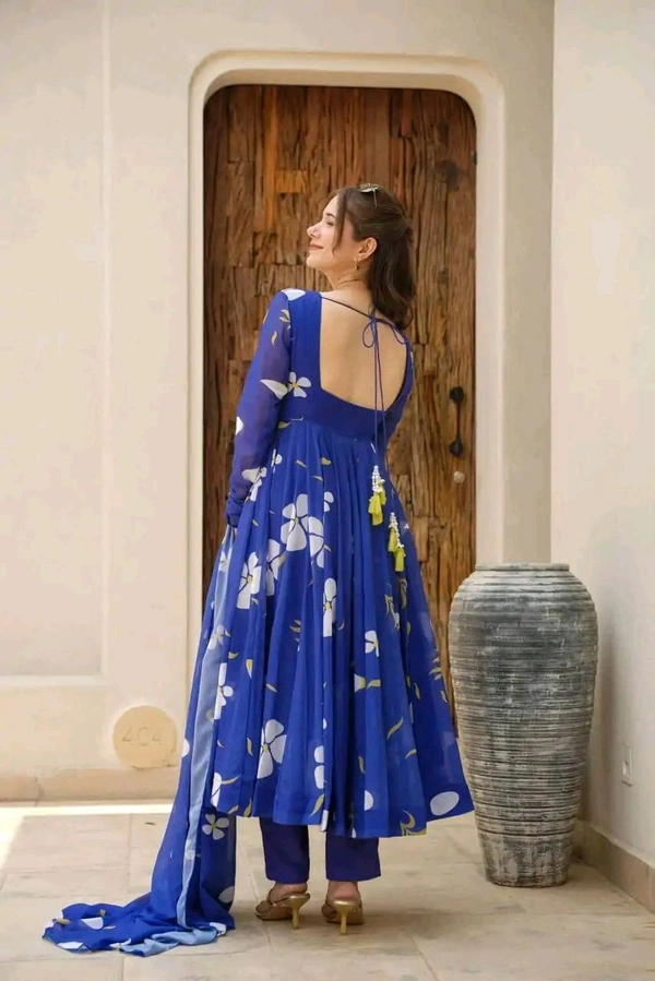 Blue Georgette Kurti Pant Set - Blue, M