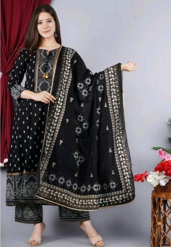 Women Viscose Rayon Kurta. Pant Dupatta Set - black, M