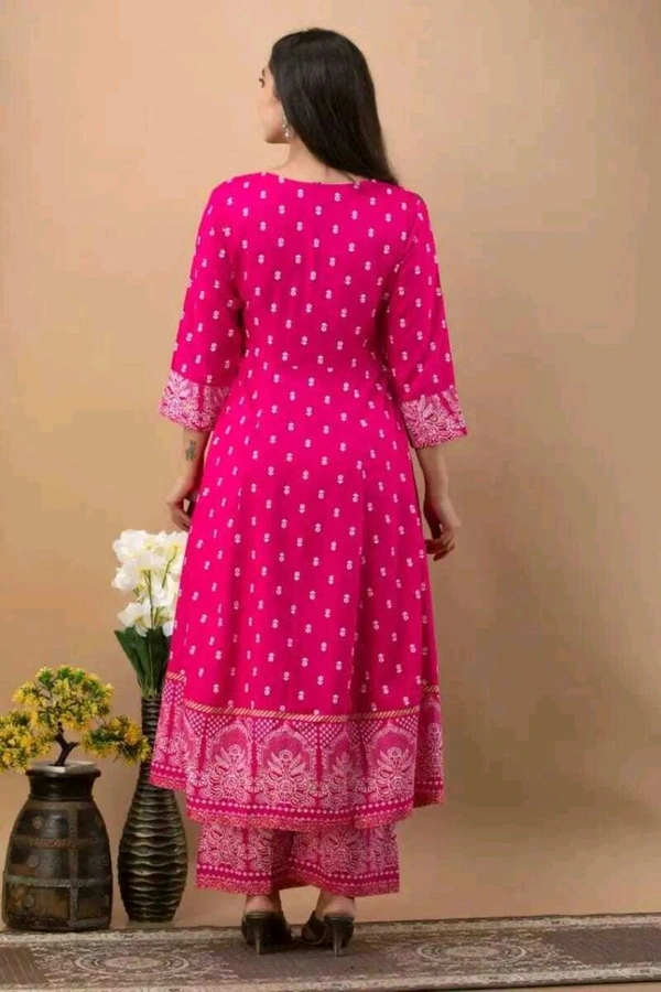 Women Viscose Rayon Kurta. Pant Dupatta Set - Razzmatazz, XL
