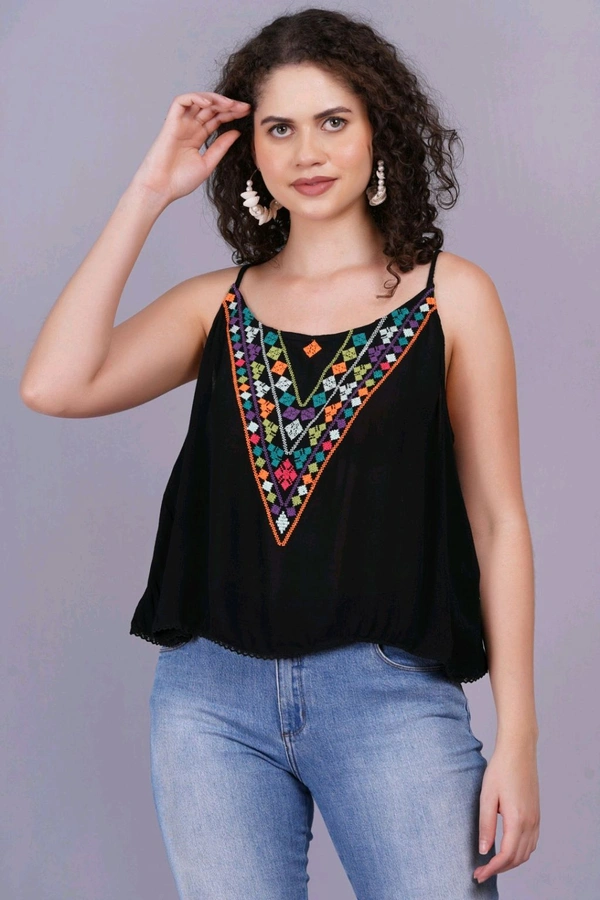 Casual Sleeveless Embroidered Women Black Top - Black, M