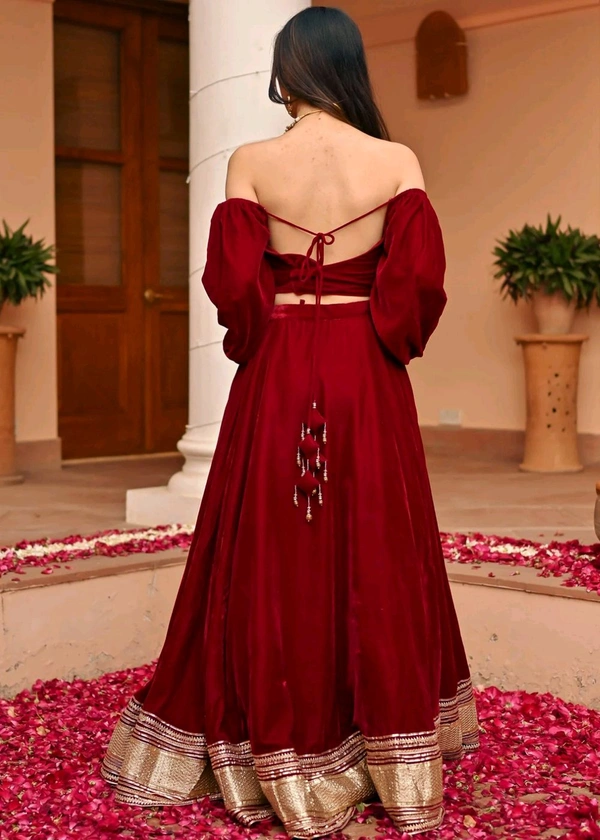 Maroon Velvet Lace Lehenga Set - Venetian Red, M