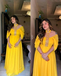 Looking for this same colour beautiful Designer Padded Gown - Corn, XL