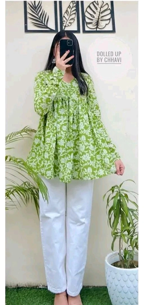 Women printed top  - Green, XS
