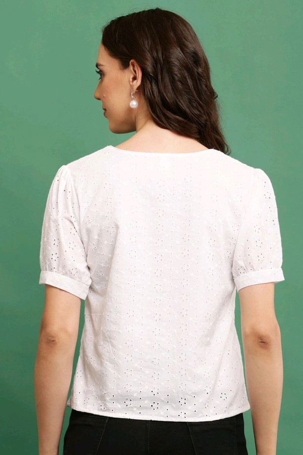 Casual Regular Sleeves Solid Women's White Top - White, L