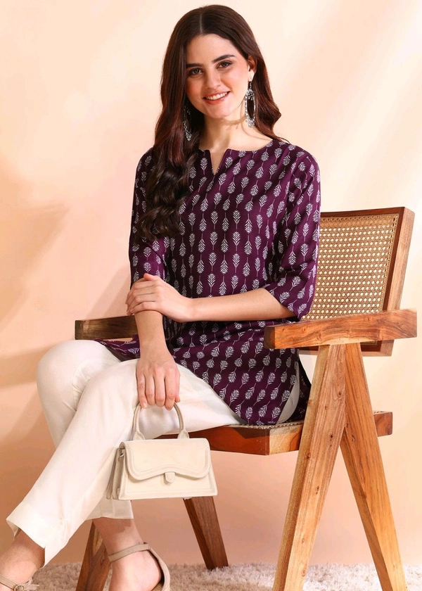 Women Floral Print Cotton Rayon Straight Kurta (Blue) - Wine Berry, L