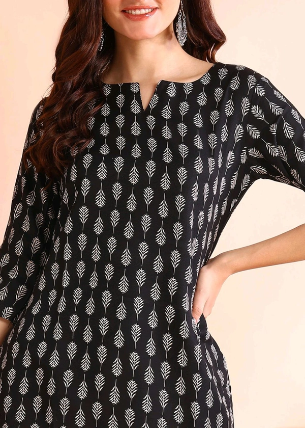 Women Floral Print Cotton Rayon Straight Kurta (Blue) - Black, M