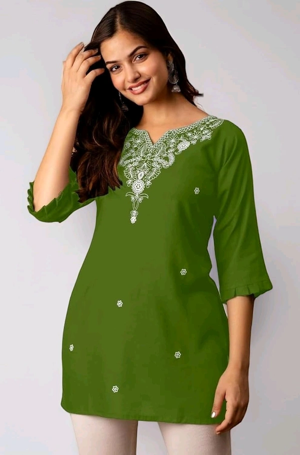 Women Rayon Regular Top - Green Leaf, L