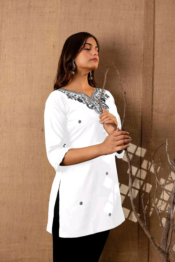 Women Rayon Regular Top - White, M