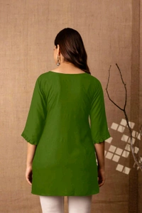 Women Rayon Regular Top - Green Leaf, S