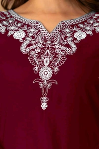 Women Rayon Regular Top - Bordeaux, S