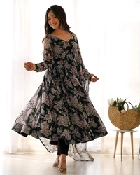 Glamwiz Maroon Floral Printed Anarkali Suit - Black, XL