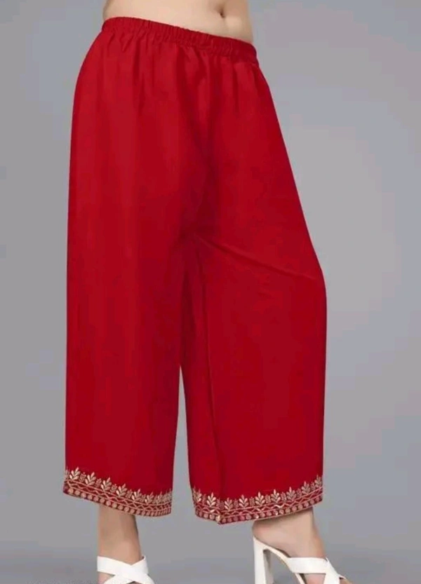 Women's Georgette Sleeveless Kurti Set With Embroidered Lace  - Maroon, XL