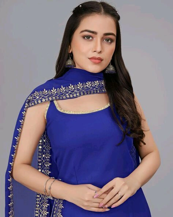Women's Georgette Sleeveless Kurti Set With Embroidered Lace  - Blue, XXL