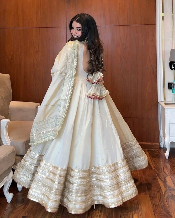 Mumtaz Tissue Anarkali Set - XL, Satin Linen