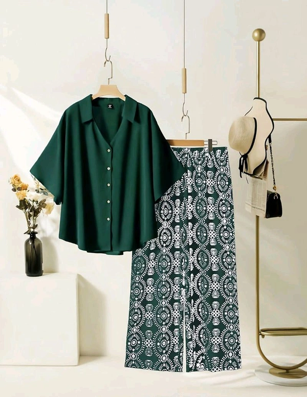 ELEGANT PINE GREEN TOP WITH GRAPHIC PALAZZO SET - Plantation, L