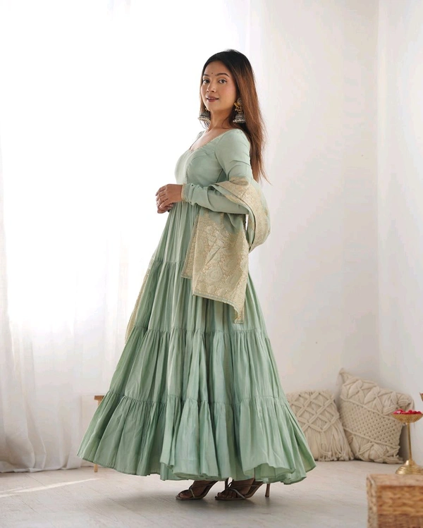 PURE SOFT FOX GEORGETTE FULL FLAIR LAYRED ANARKALI SET - Lemon Grass, M
