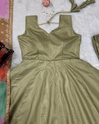 Charvi bright cosmos maxi set - Clay Creek, L