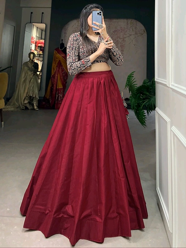 Black Color Cotton Plain Co-ord Set Lehenga Choli - Stiletto, S