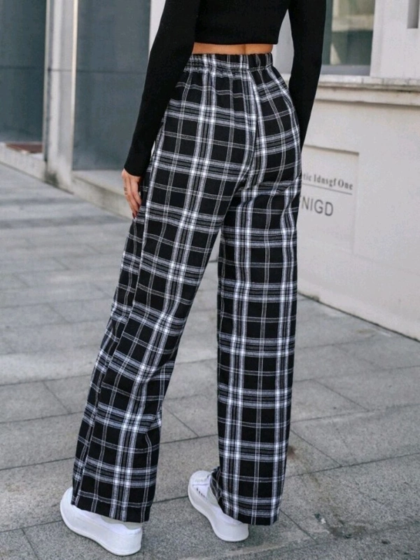 Women Regular Fit Black Cotton Blend Trousers - Black, 30
