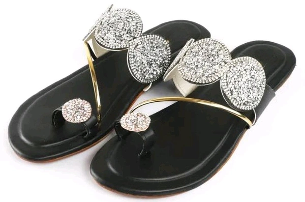 Bootify Women Flats Sandal (Grey, 7) - Black, 8