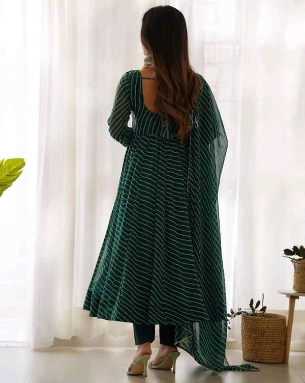 Women's Lehariya Print Georgette Anarkali Fit Long Sleeves Lightweight Ethnic Wear Gown +Dupatta  - S, Bush