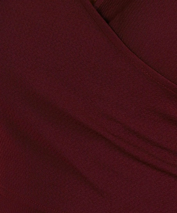 Casual Regular Sleeves Solid Women Black Top - maroon, M