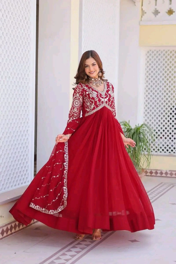 Dazzling Fox Georgette Gown with Heavy Sequence Embroidery & Matching Dupatta – Fully Stitched| My Handicraft India - Shiraz, XL