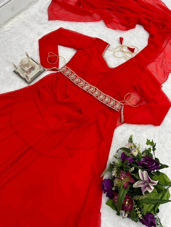 Resplendent Red Color Faux Georgette Sequence New Stilly Gown - Red, L