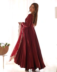 Women's Printed Romanslik Full Sleeve V-Neck Zip Beautiful Anarkali Gown with Dupatta & Pant  - Maroon, M