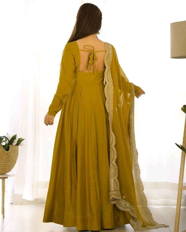 Women's Printed Romanslik Full Sleeve V-Neck Zip Beautiful Anarkali Gown with Dupatta & Pant  - Mustard, M