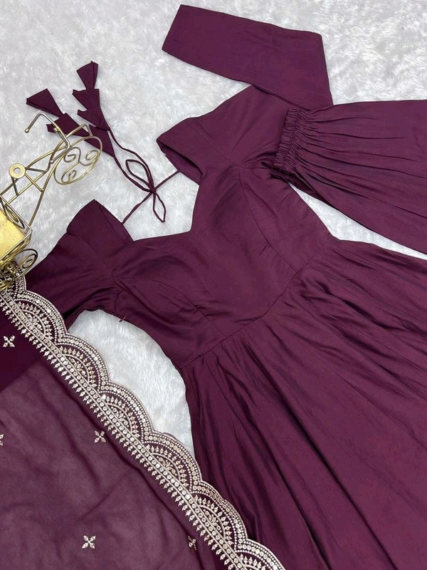 Women's Printed Romanslik Full Sleeve V-Neck Zip Beautiful Anarkali Gown with Dupatta & Pant  - wine, M