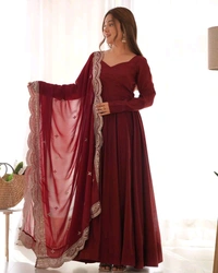 Women's Printed Romanslik Full Sleeve V-Neck Zip Beautiful Anarkali Gown with Dupatta & Pant  - Maroon, S