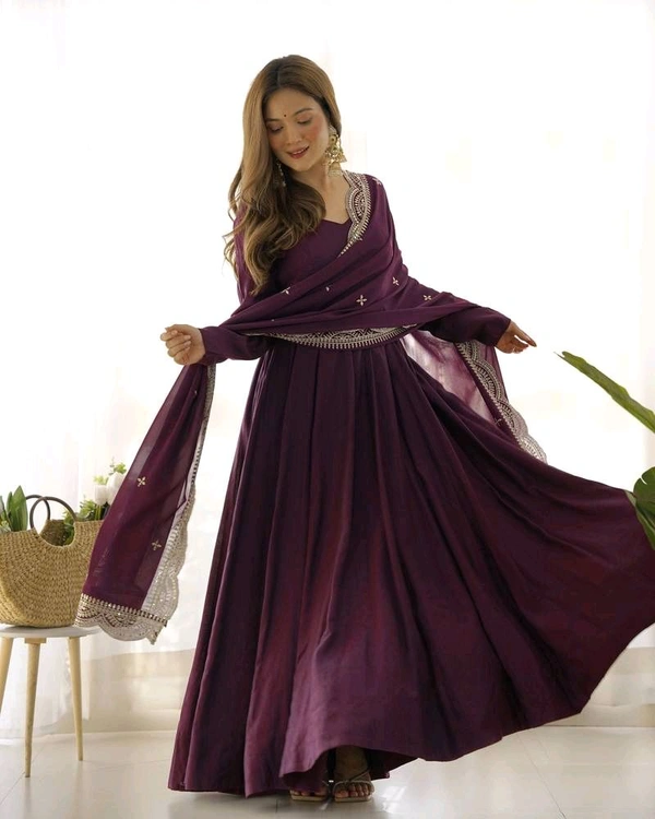 Women's Printed Romanslik Full Sleeve V-Neck Zip Beautiful Anarkali Gown with Dupatta & Pant  - wine, XXL