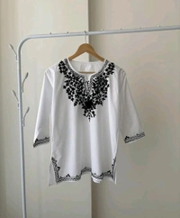 Pinkberry Short Kurta for Women – Chikankari Embroidered Ladies Kurti, Stylish Girls Top, Half Kurtas, Tunic Design Woman Kurtis White
 - White, XL