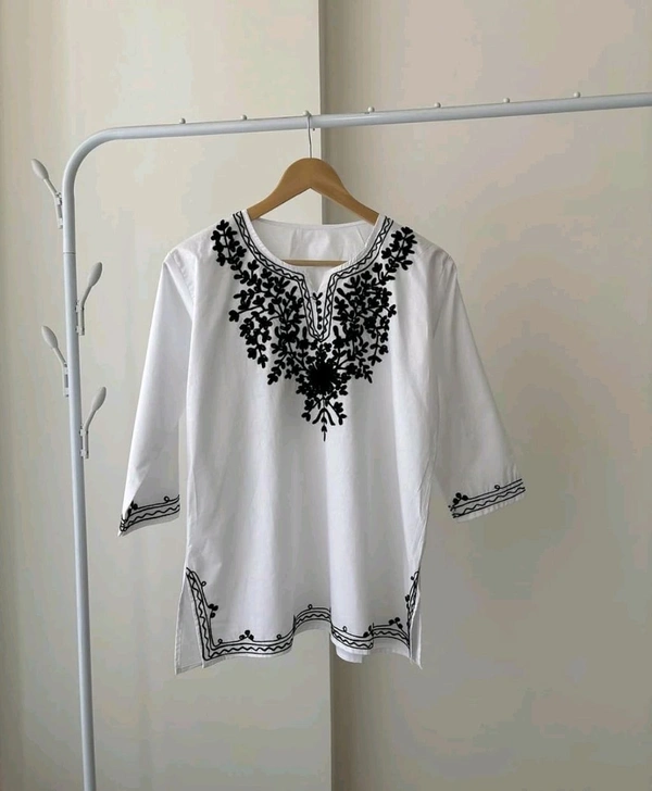 Pinkberry Short Kurta for Women – Chikankari Embroidered Ladies Kurti, Stylish Girls Top, Half Kurtas, Tunic Design Woman Kurtis White
 - White, XL