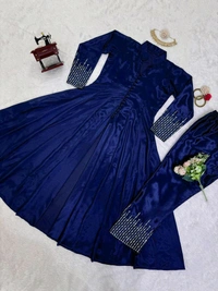 Dark Green Color Kurti Set For Mehendi Rasam - Bunting, L