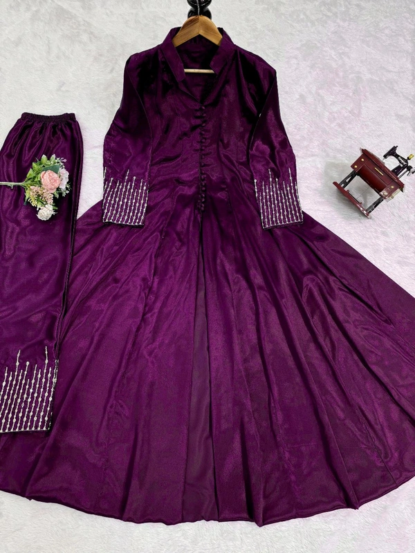 Dark Green Color Kurti Set For Mehendi Rasam - Finn, L