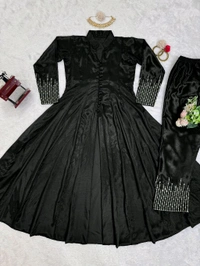 Dark Green Color Kurti Set For Mehendi Rasam - Black, L