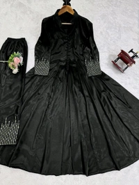 Dark Green Color Kurti Set For Mehendi Rasam - Black, M