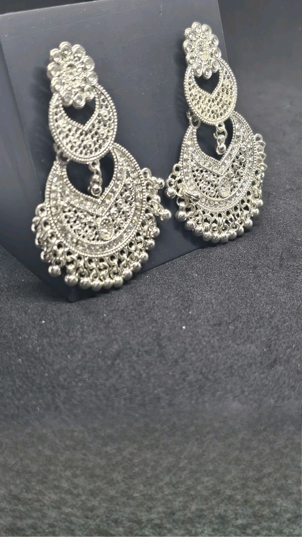JHUMKA EARRING Alloy Jhumki Earring, Chandbali Earring, Huggie Earring, Tassel Earring
 - White, Free Size