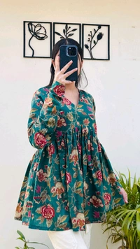 Cotton Flared Bottle Green Aliacut Floral Print Peplum Top - Surfie Green, XL