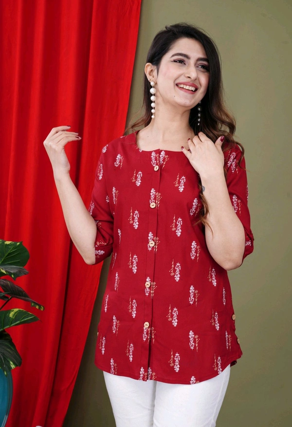 Casual Roll Up Sleeves Printed Women Green, Yellow, White Top
 - Maroon, L