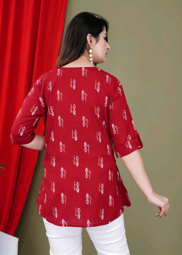 Casual Roll Up Sleeves Printed Women Green, Yellow, White Top
 - Maroon, XL