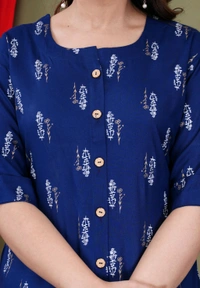 Casual Roll Up Sleeves Printed Women Green, Yellow, White Top
 - Blue, L