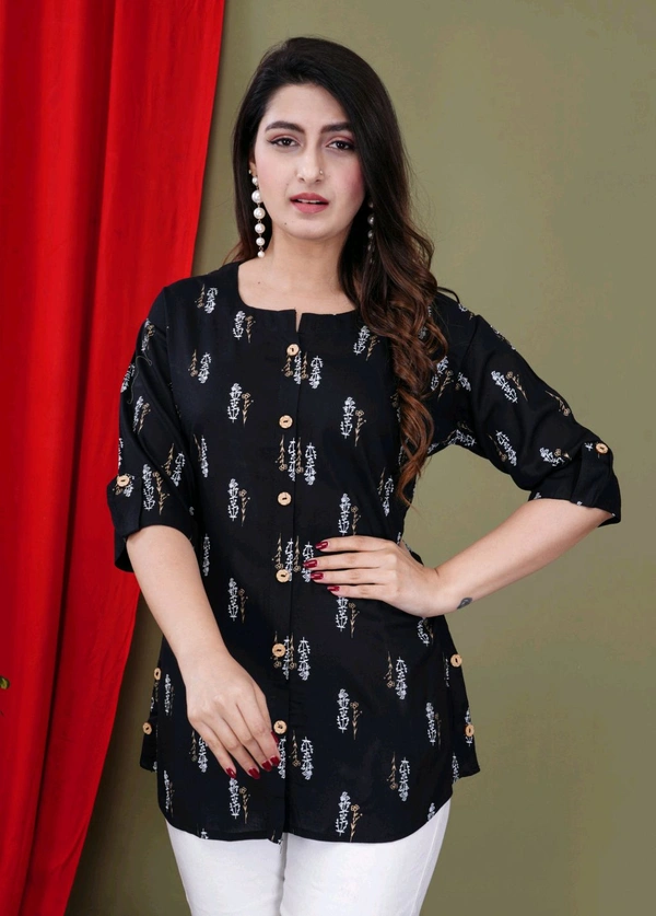Casual Roll Up Sleeves Printed Women Green, Yellow, White Top
 - Black, L