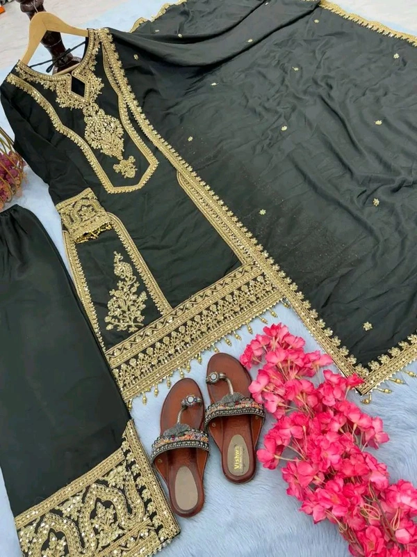 Heavy Chinon Silk kurti Eith Embroidered salwar And Dupatta Set
 - Black, S