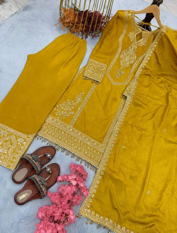 Heavy Chinon Silk kurti Eith Embroidered salwar And Dupatta Set
 - Pirate Gold, XXXL