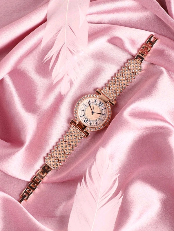 NEW ROSE GOLD DIAL STEEL CHAIN BELT
UNIQUE DESIGNER WRIST WATCH LADIES &
GIRLS Analog Watch - For Women NEW ARRIVAL
FAST SELLING TRACK DESIGNER LOOK WATCH
_PARTY WEAR WATCH FOR WOMEN
 - Tumbleweed, Free Size