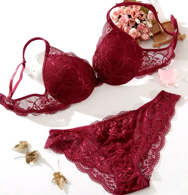 Bra & Panty Set Embroidered Black Lingerie Set - Rosewood, 40A